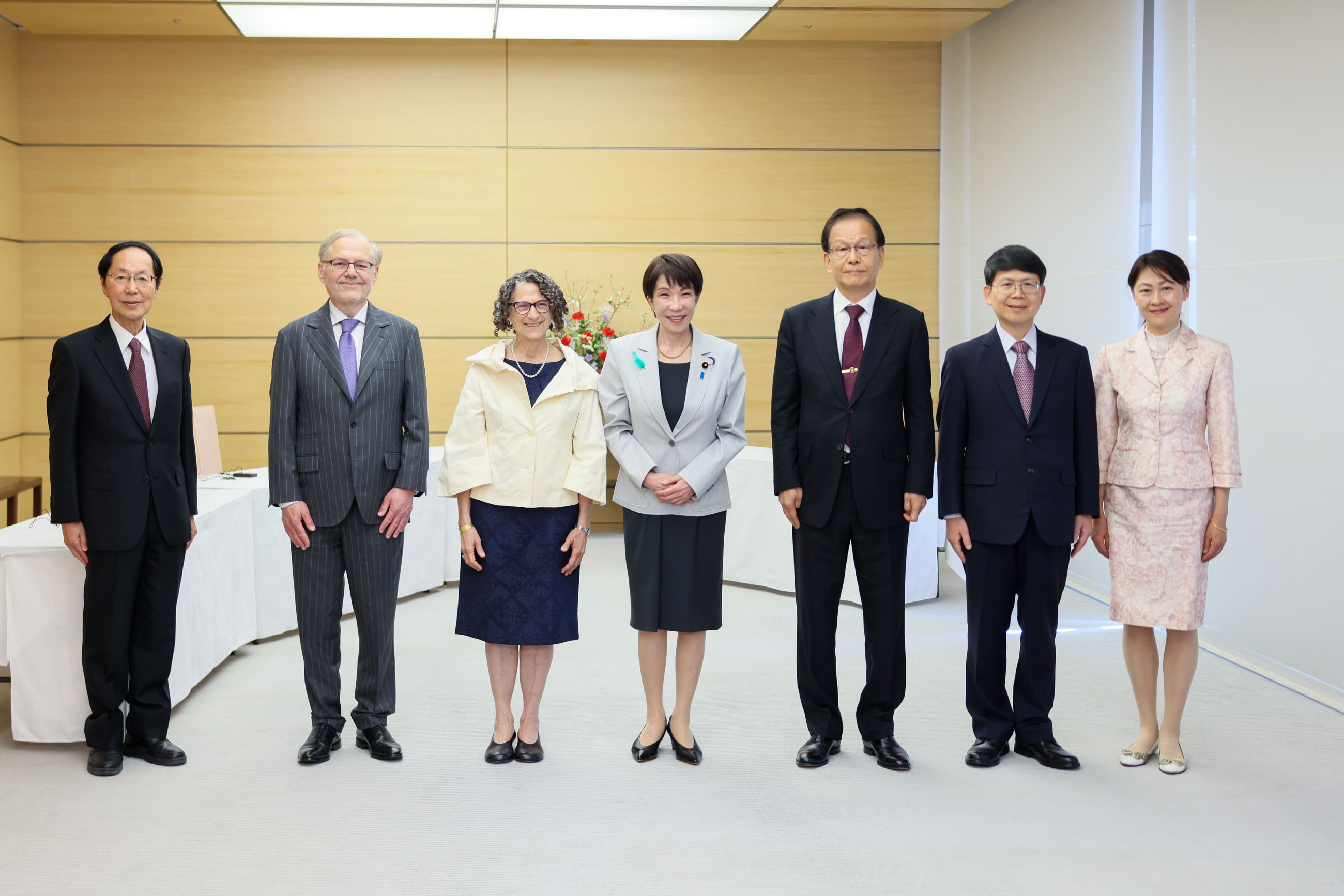 2026年4月16日・高市総理、日本国際賞受賞者から表敬を受けた - 首相官邸(日本)の記事画像