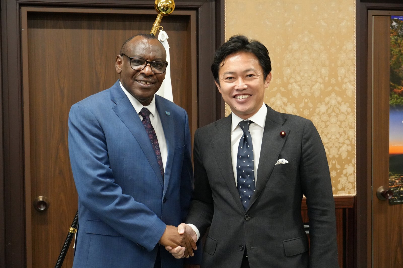 2026年5月22日・中谷財務副大臣とUNECAガテテ事務局長の面会:アフリカ経済に関する意見交換 - 財務省RSS等の記事画像
