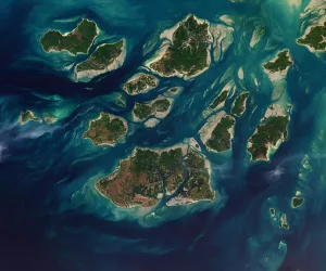 2025年11月28日:ギニアビサウのビジャゴス諸島の潮位低下と海岸地形(NASA) - 米国航空宇宙局(NASA)のRSS等の記事画像